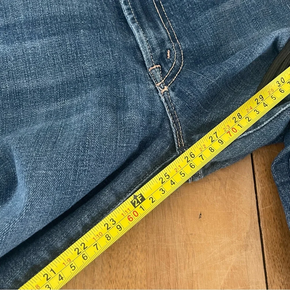 MOTHER The Insider Crop Step Fray in size 30
GIRL CRUSH - Picture 12 of 14